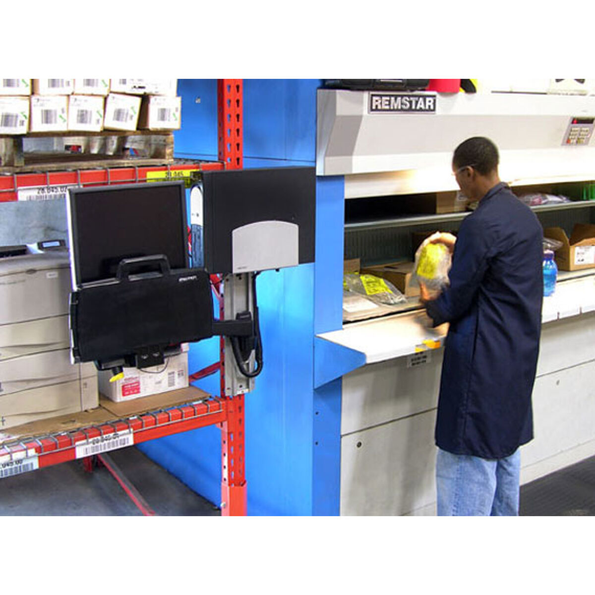 V3HE810599FB2C4B5A558BE6592BBC005BDR5727179P7