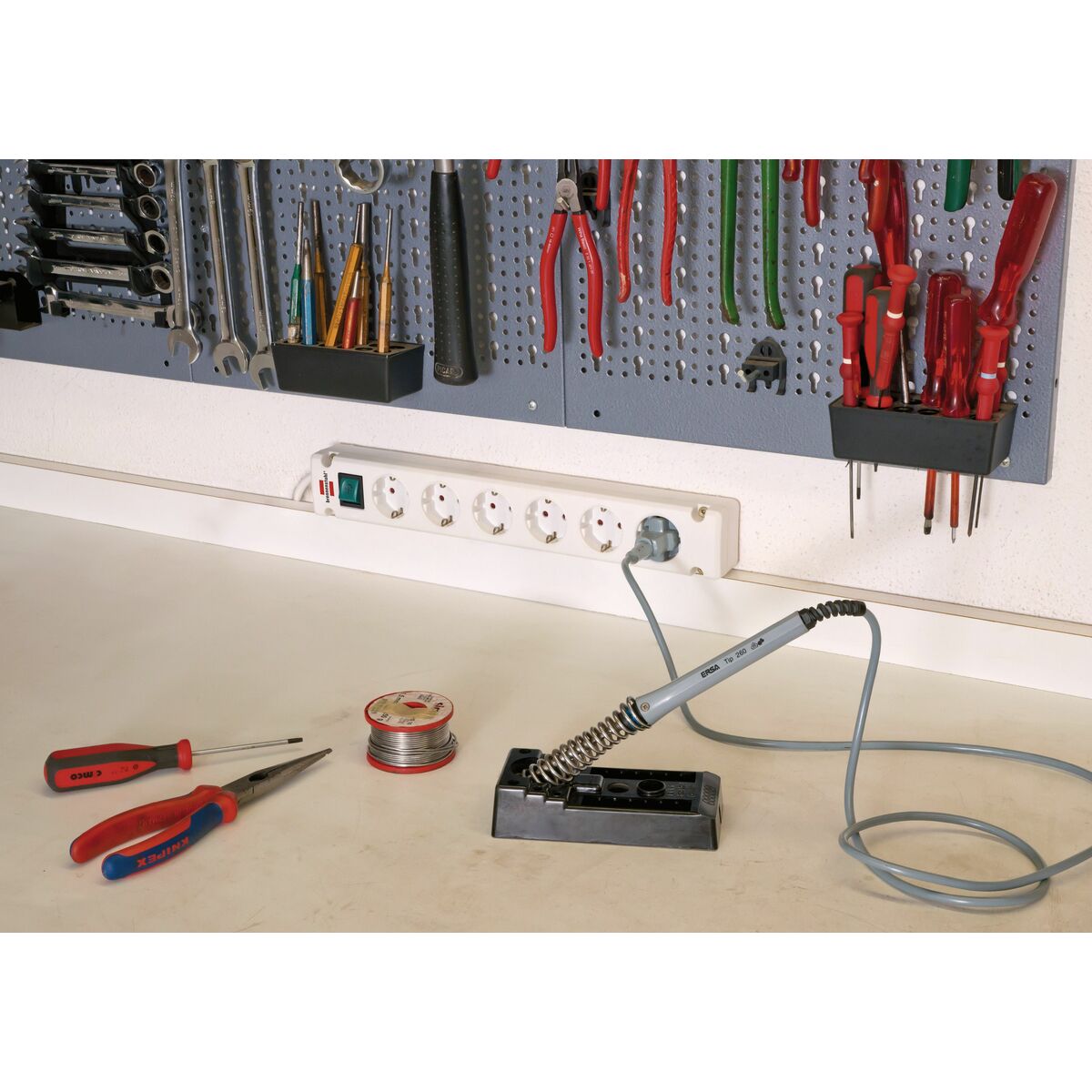 V2HD24815DA9DE775AA685ECA89E7ED23DAR7061633P5