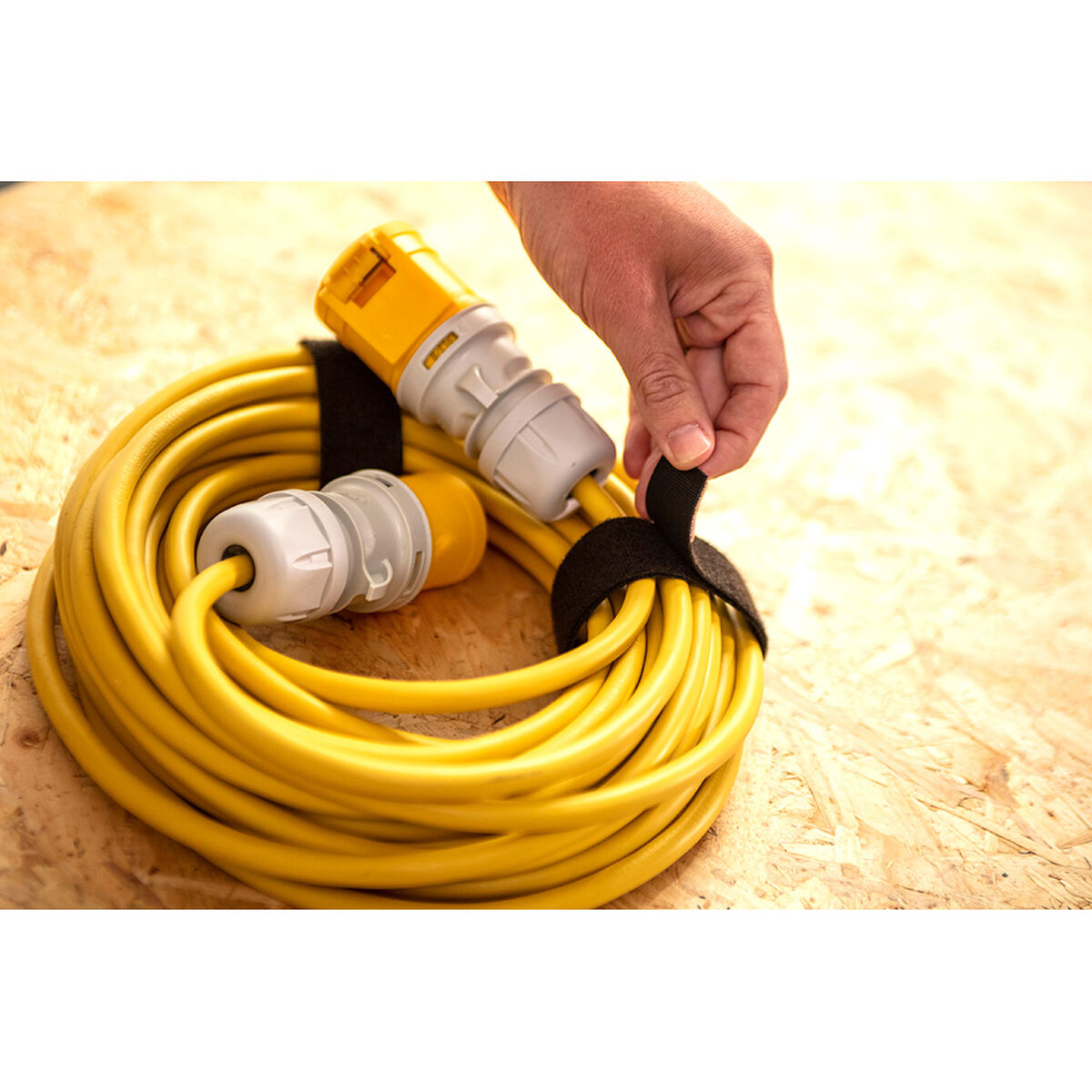 V2H01F6A66E6AFE453F73FF52F281A36059R6754504P5