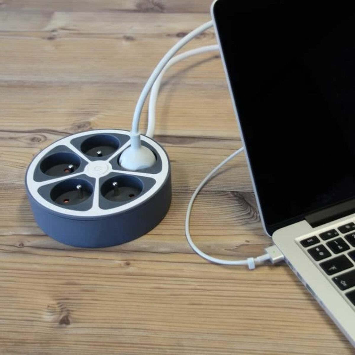 V6HD4CDFD97262A45C3E0852B90EBC55464R7427789P5