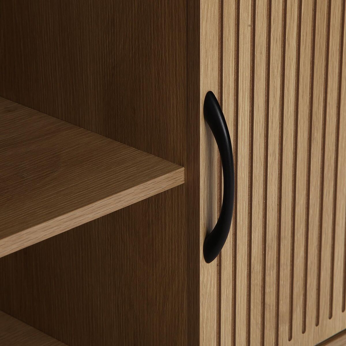 V3H8646A0D2714684237566B40000C93BFBR5761497P4